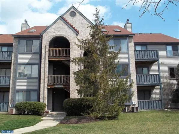 4906A Dunbarton Rd, Mount Laurel, NJ 08054