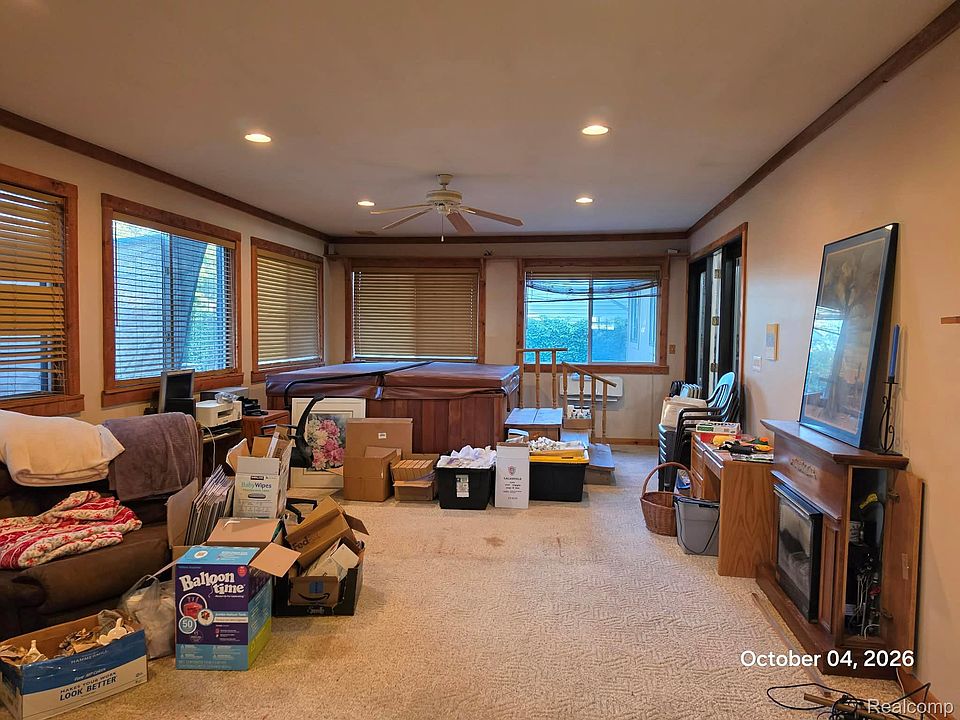 34781 Union Lake Rd, photo 12