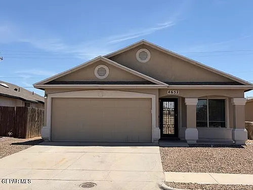 4652 Lorenzo Ponce Dr Photo 1