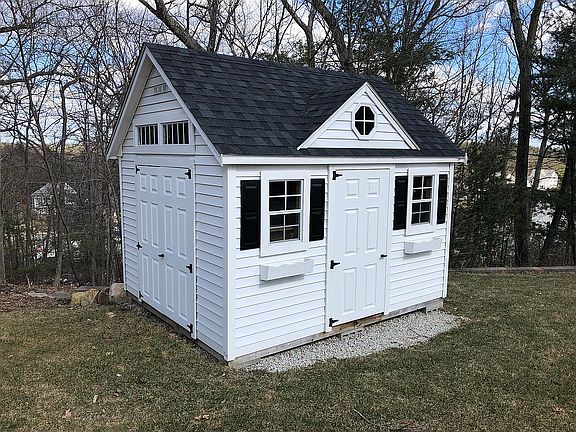 custom shed