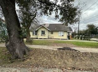 2703 Cochran St, Houston, TX 77009