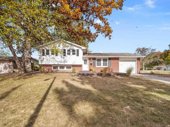 3231 Varsity Ln, Fort Wayne, IN 46805