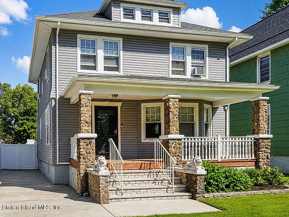 3rd image of 102 Decker Ave