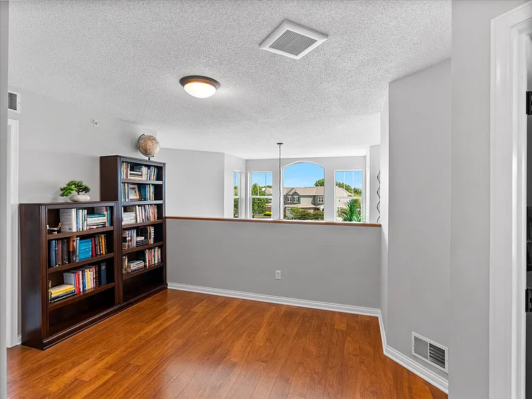 9660 Washington Blvd #3 — Photo 20