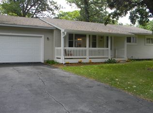 3804 Thompson Rd, Wonder Lake, IL 60097