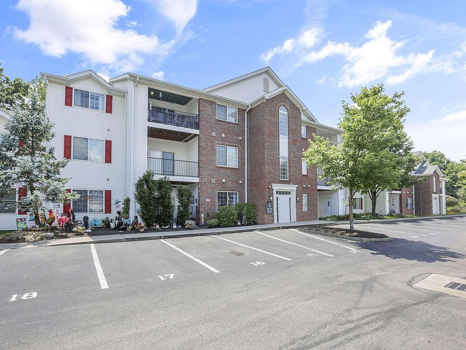 1st image of 3115 Heron Pointe Unit 102