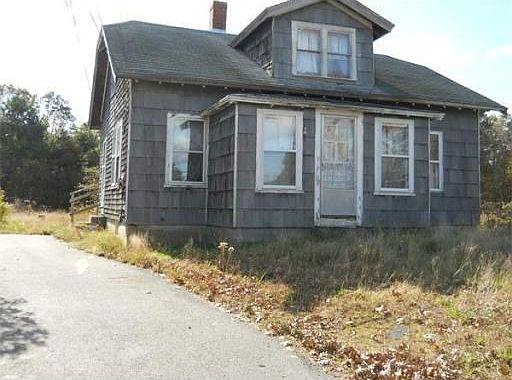 2nd image of 2779 Cranberry Hwy