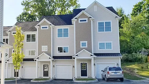 38 Triangle St #4 Photo 1