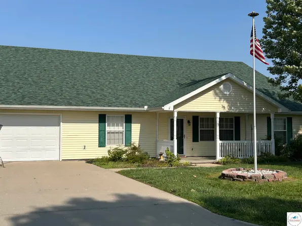 2705 Station Ave, Sedalia, MO 65301