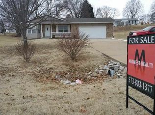 1051 Commercial Blvd, Herculaneum, MO