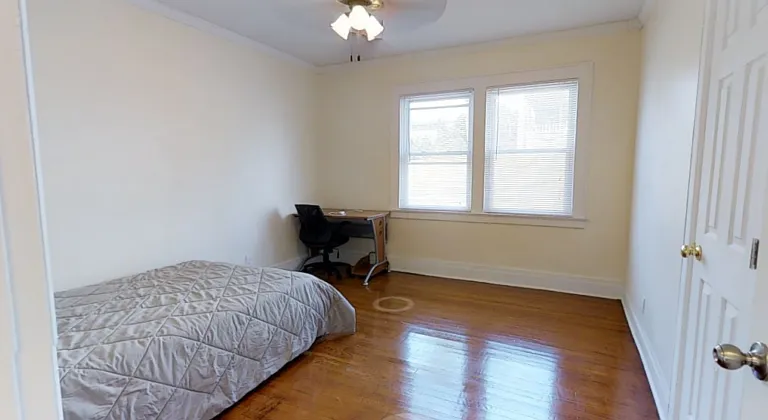 2401 E Genesee St #2 — Photo 3