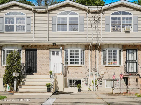 35 Alaska St, Staten Island, NY 10310