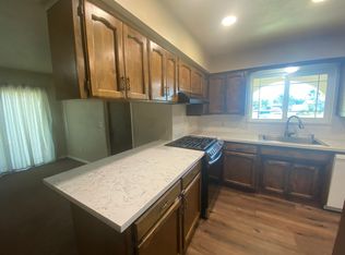 2144 Beechwood Ct, Hanford, CA 93230