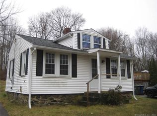 9 Bristol St, Willimantic, CT 06226