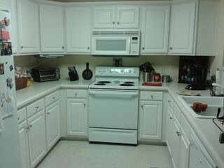 Another Kitchen Pic