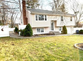 6 Westchester Dr, Milford, MA 01757