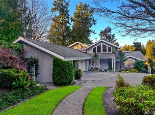 8140 NE Hidden Cove Rd, Bainbridge Island, WA 98110
