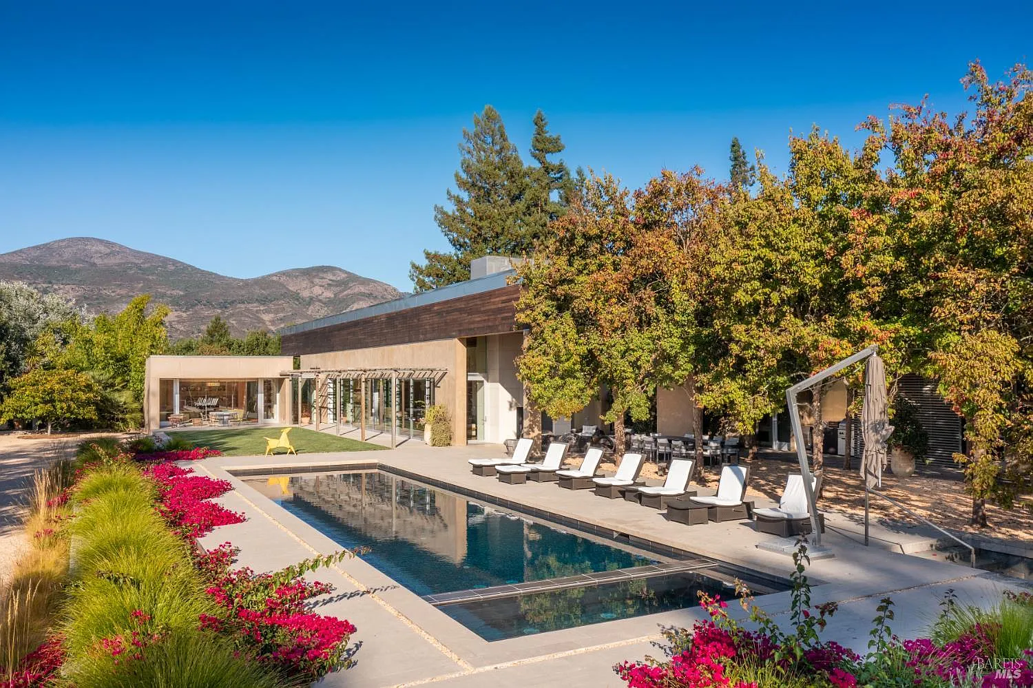3027 Vichy Avenue - 6bd/9ba, 7,926 sqft - in Napa, CA