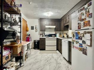 79 Central St APT 1, Waltham, MA 02453