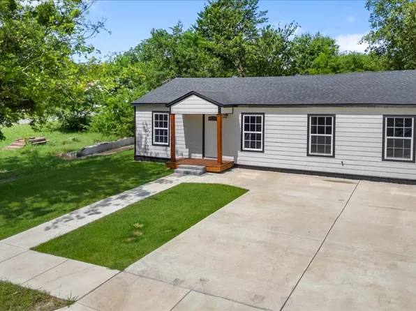 1826 Wellington St, Greenville, TX 75401