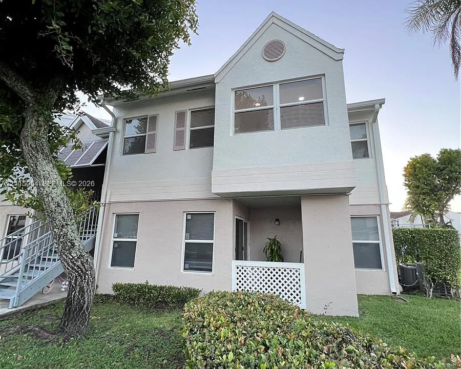 17500 NW 67th Ct #H-19
