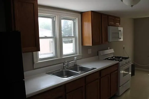7320 Montgomery Rd — Photo 15
