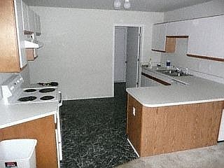 5th image of 6991 Deerhurst Dr #102