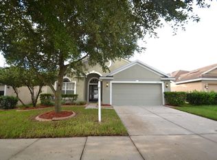 10211 Tapestry Key Ct, Riverview, FL 33578