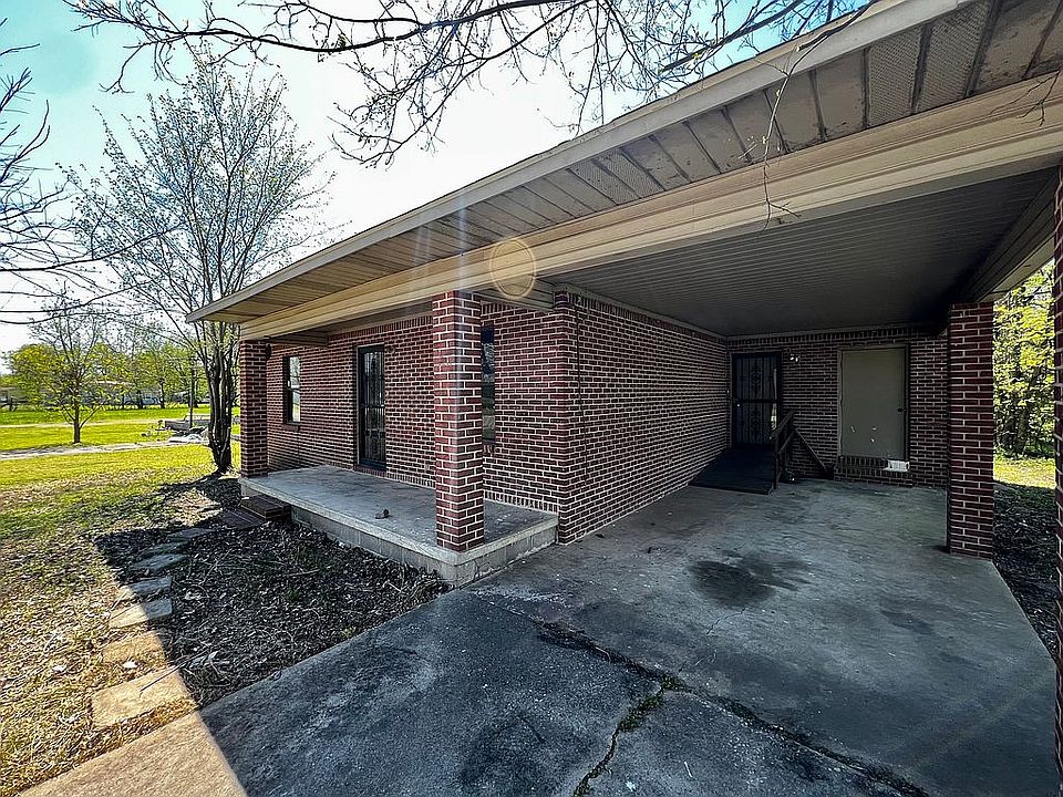 209 Poplar St, Hayti, MO 63830 Zillow