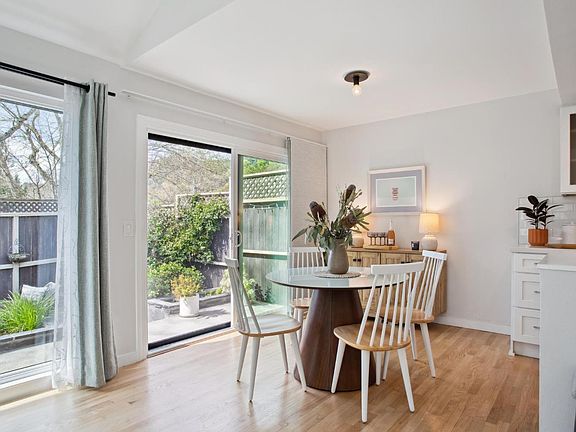 5th image of 18 Dunlin Court