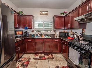 8631 Grape St, Los Angeles, CA 90002