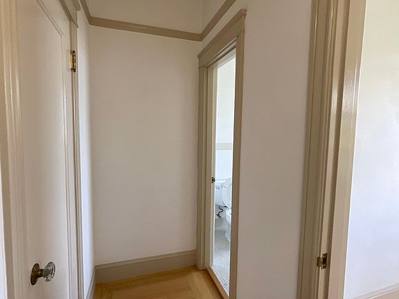 2nd image of 99 Jersey St #9