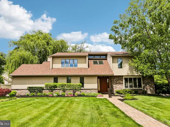 93 Kent Rd, Huntingdon Valley, PA 19006