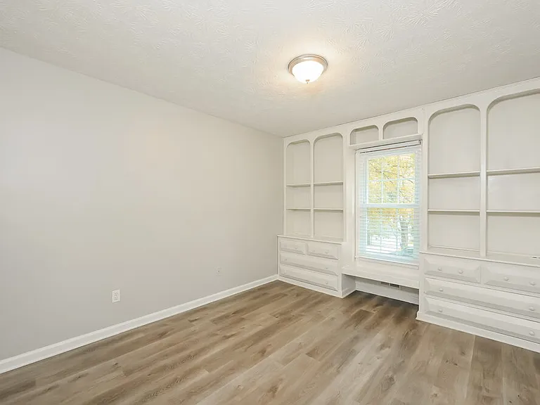1265 Grayland Hills Dr — Photo 13