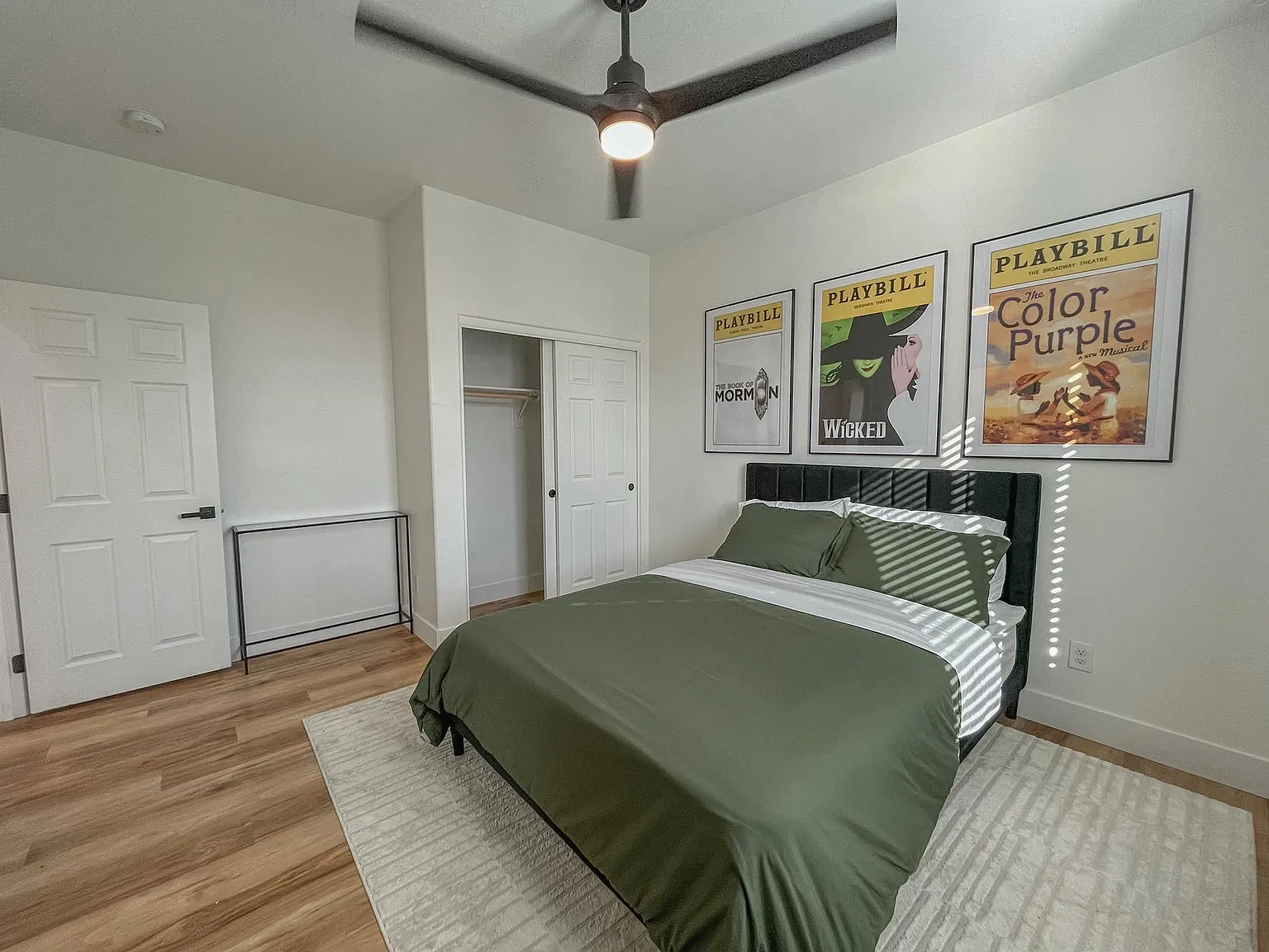 5620 Akula Bay Street - 1 — Photo 4