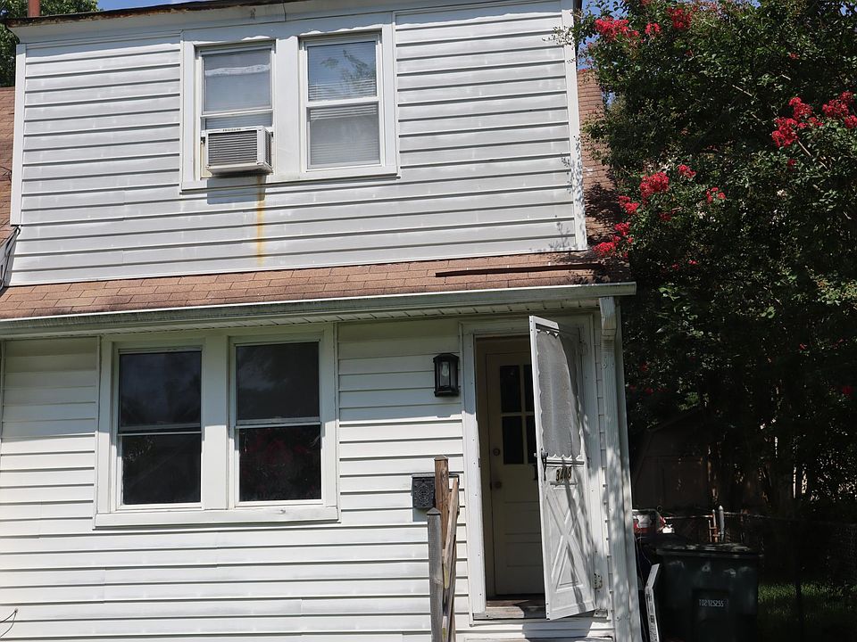 1st image of 3448 Hyde Cir #3448