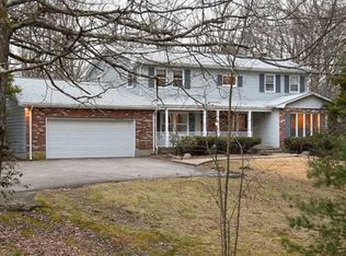61 Lincoln Rd, Sharon, MA 02067