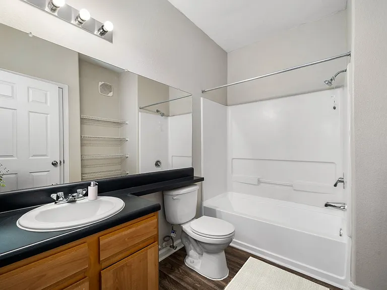 Elms - 2 Bed / 2 Bath - 1,020 Sq.Ft.