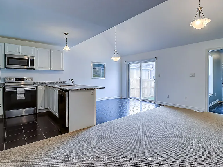 931 Broadway Blvd — Photo 12