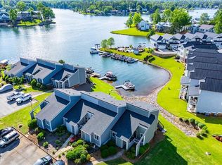 325 Berry Ct, Villa Rica, GA 30180