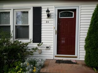 24 Eastwood Dr, Shrewsbury, PA 17361