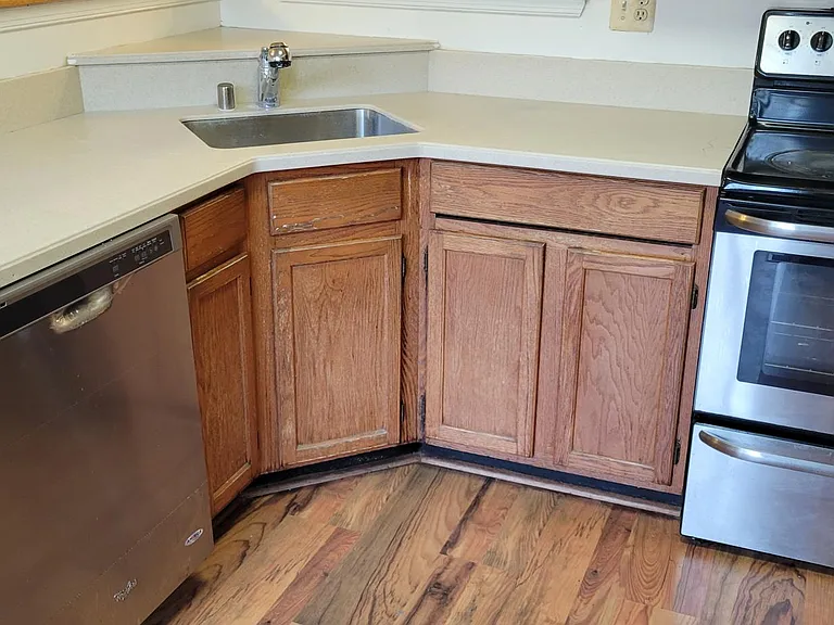 8695 Manahan Dr — Photo 28