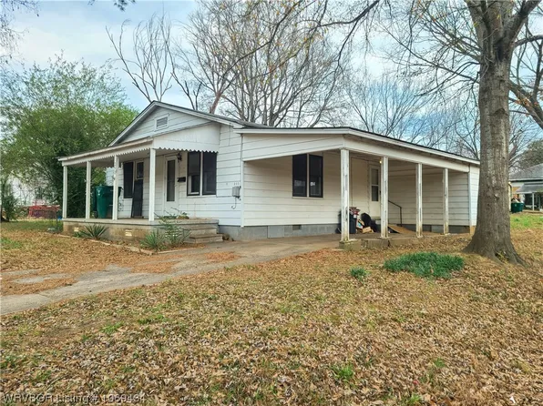 290 S Broadway Ave, Booneville, AR 72927