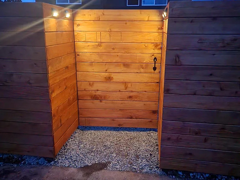 2226 William Ct — Photo 22