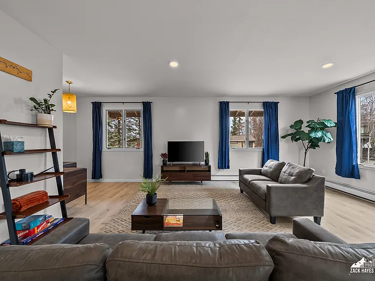 2101 Solstice Cir — Photo 11