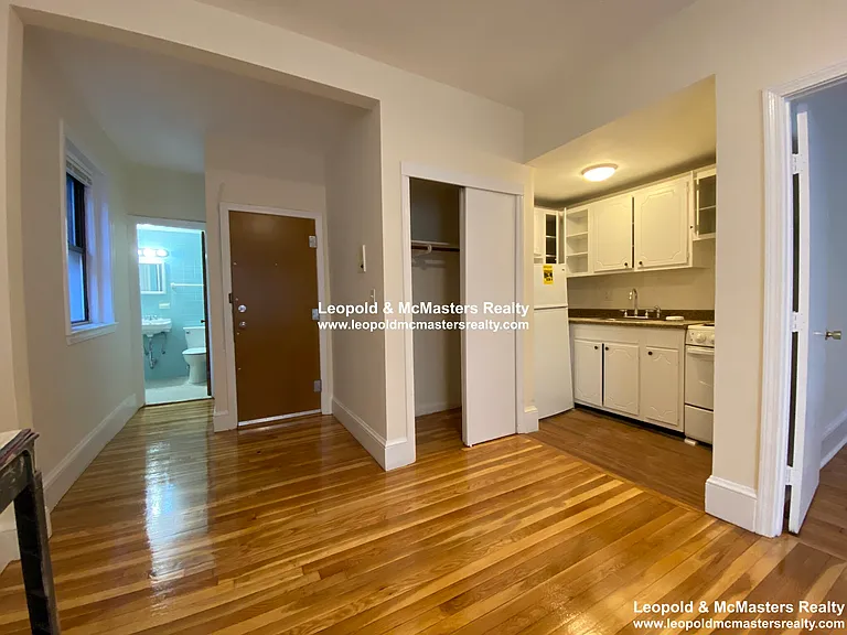 1292 Commonwealth Ave #11 — Photo 2