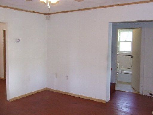 5th image of 1101 W 1st Ave