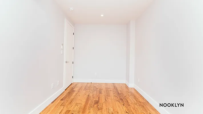 Rented by Nooklyn NYC LLC | media 15