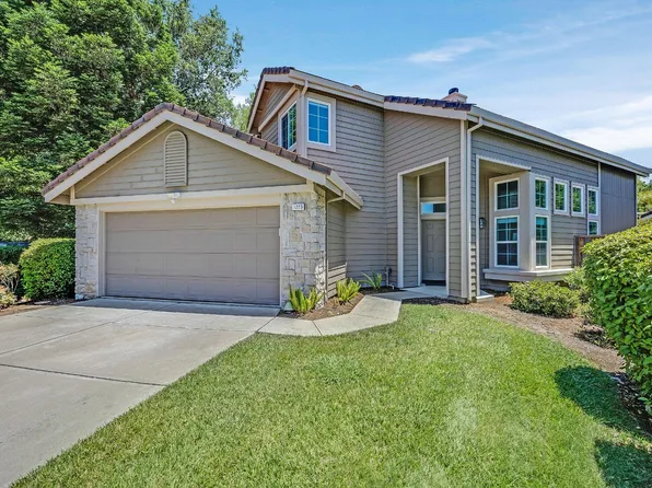 1225 Buckeye Ter, Clayton, CA 94517