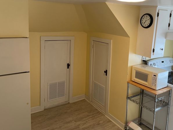 (undisclosed Address)